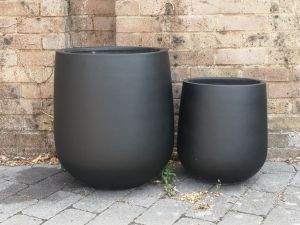 Polystone Bell Pot Black (Dia 35 to 45cm)